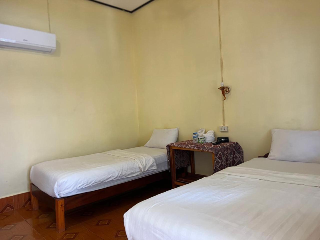 Meexai Guesthouse Nong Khiaw Luaran gambar