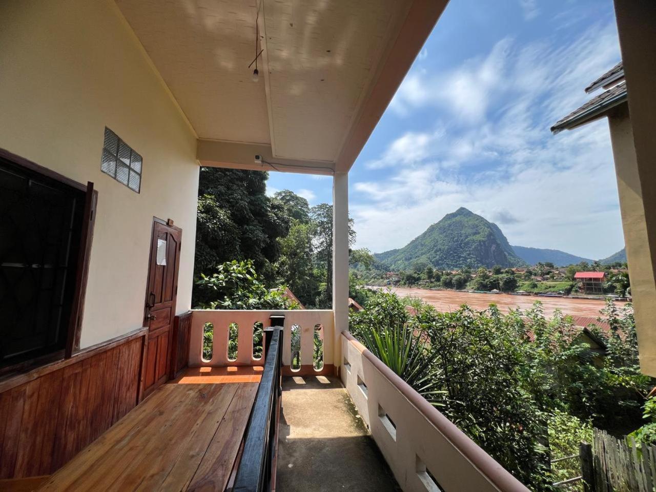 Meexai Guesthouse Nong Khiaw Luaran gambar