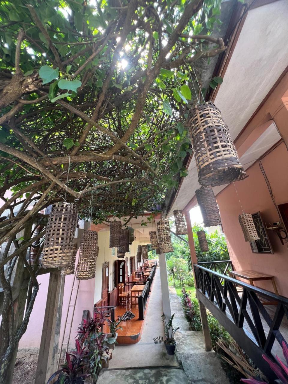 Meexai Guesthouse Nong Khiaw Luaran gambar