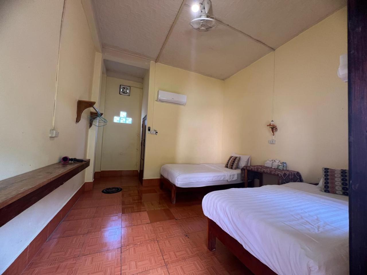 Meexai Guesthouse Nong Khiaw Luaran gambar